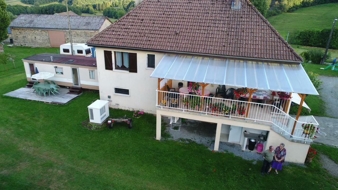 Les Tilleuls Hotel Janaillat Екстериор снимка